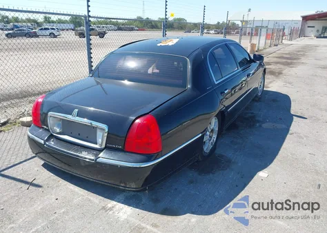 2011 Lincoln Town Car Executive L из США, поврежденный, VIN 2LNBL8EV7BX759053